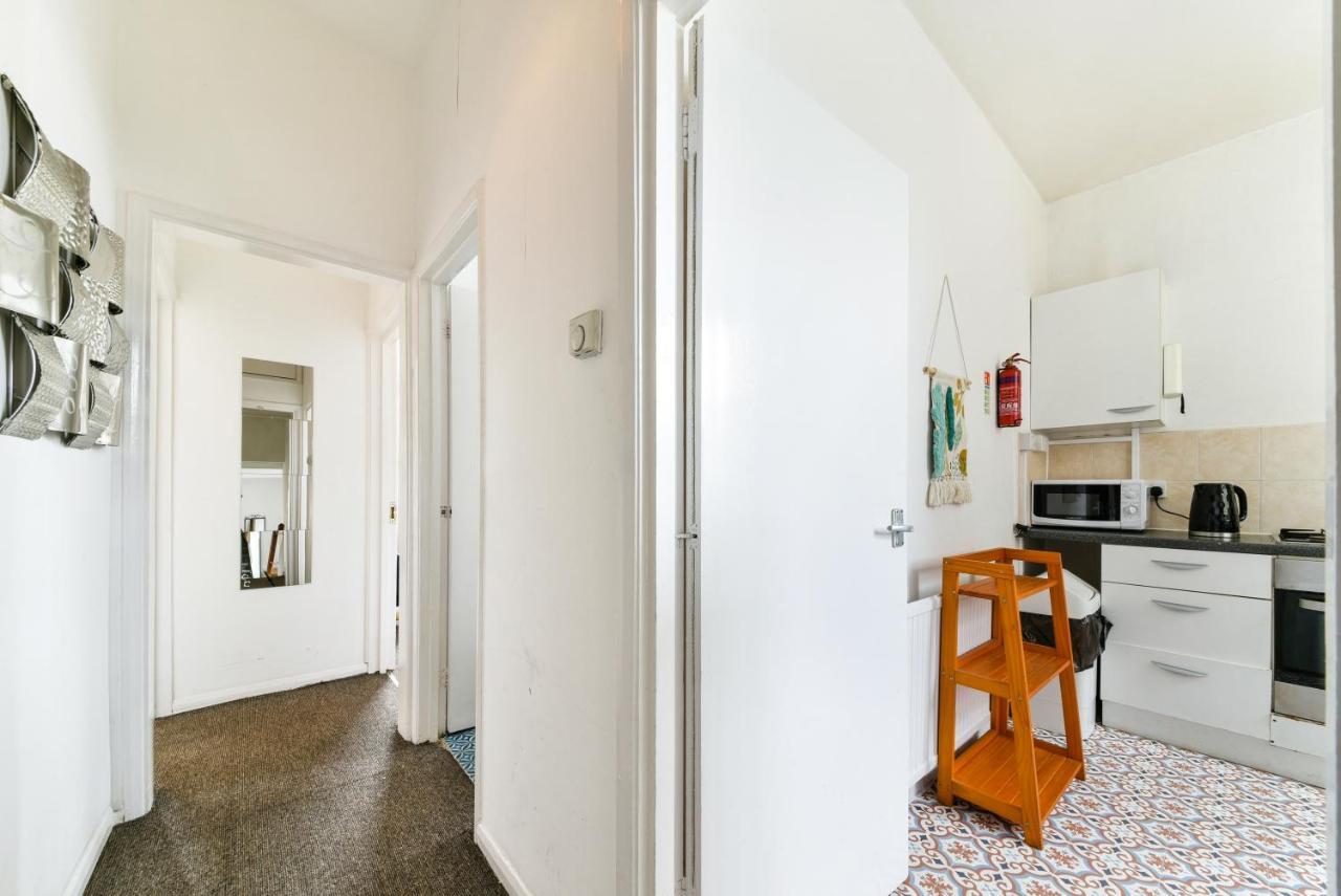 Maidavale 2 Bed Apartment - Sleeps 6 Londen Buitenkant foto